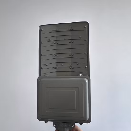 Solar All-in-Two-LED-Straßenlaterne zum Fabrikpreis